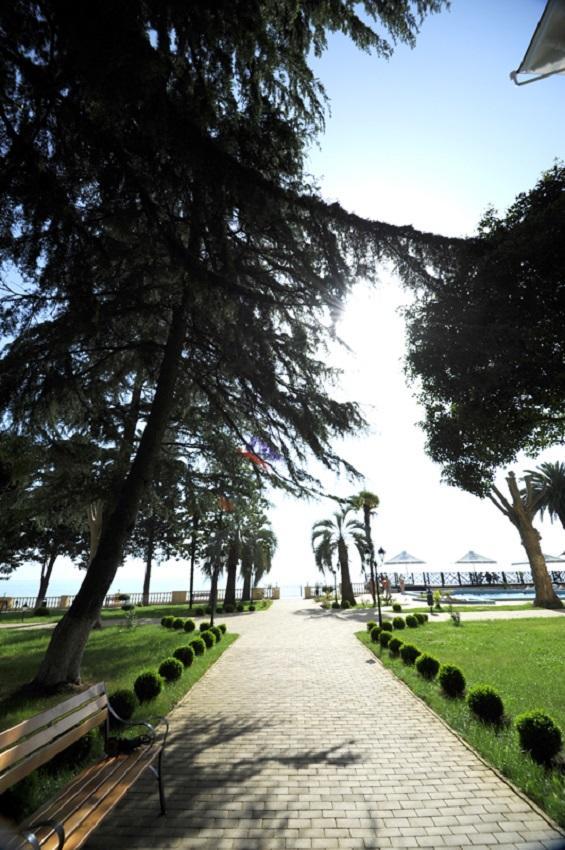 Lazurniy Bereg Gagra Exterior foto