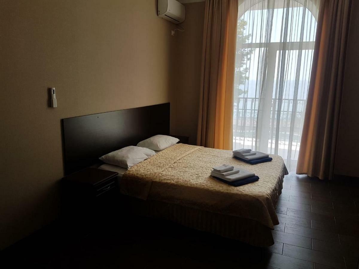 Lazurniy Bereg Gagra Exterior foto