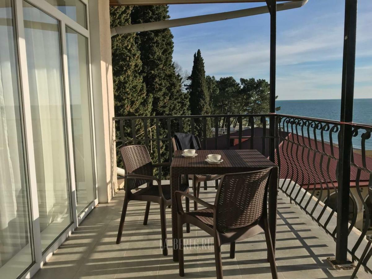 Lazurniy Bereg Gagra Exterior foto